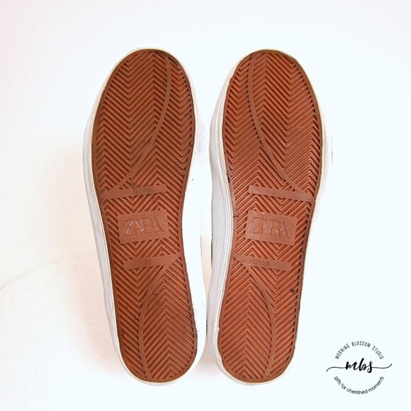 Zara Snakeskin Lace Up Sneakers - Picture 12 of 13